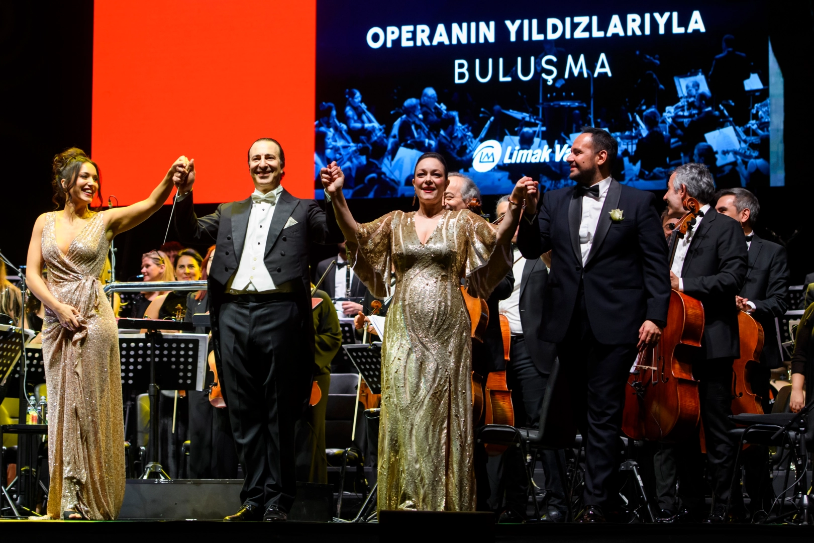 Operanın dünyaca ünlü yıldızları İstanbul’dan geçti 