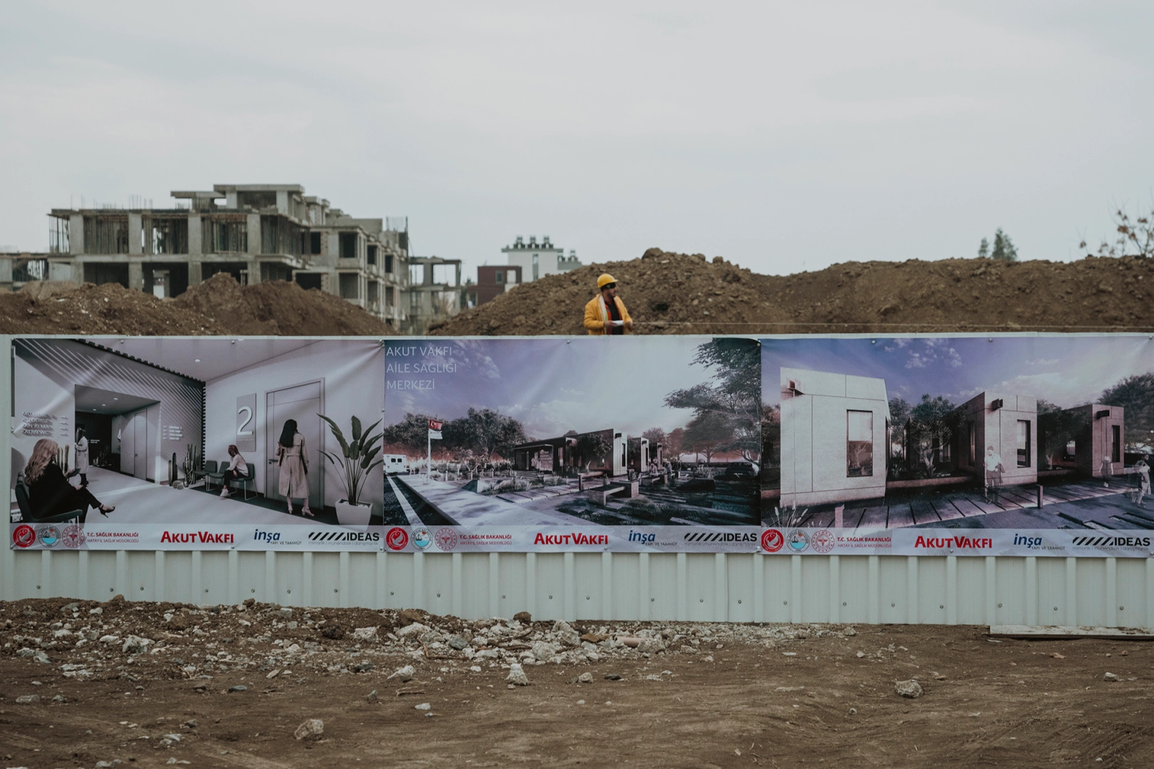 AKUT Vakfı'ndan Hatay'a 'sağlıklı' destek 