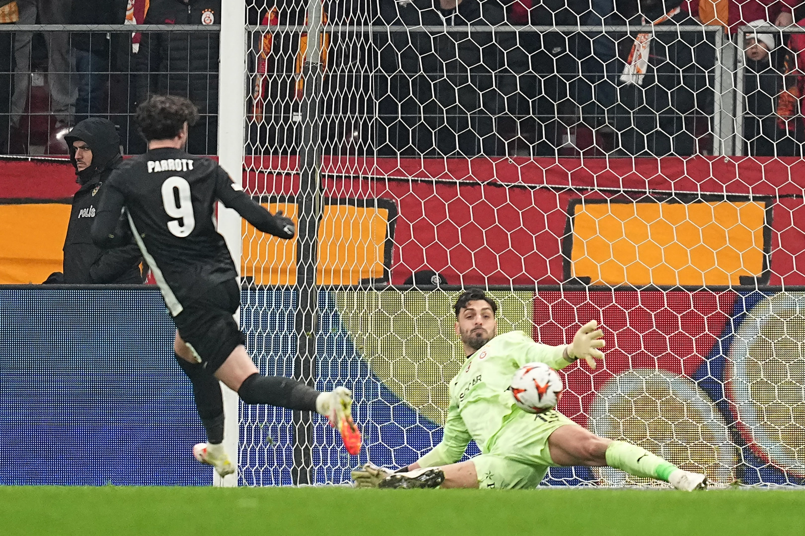 Galatasaray Avrupa'ya veda etti! 