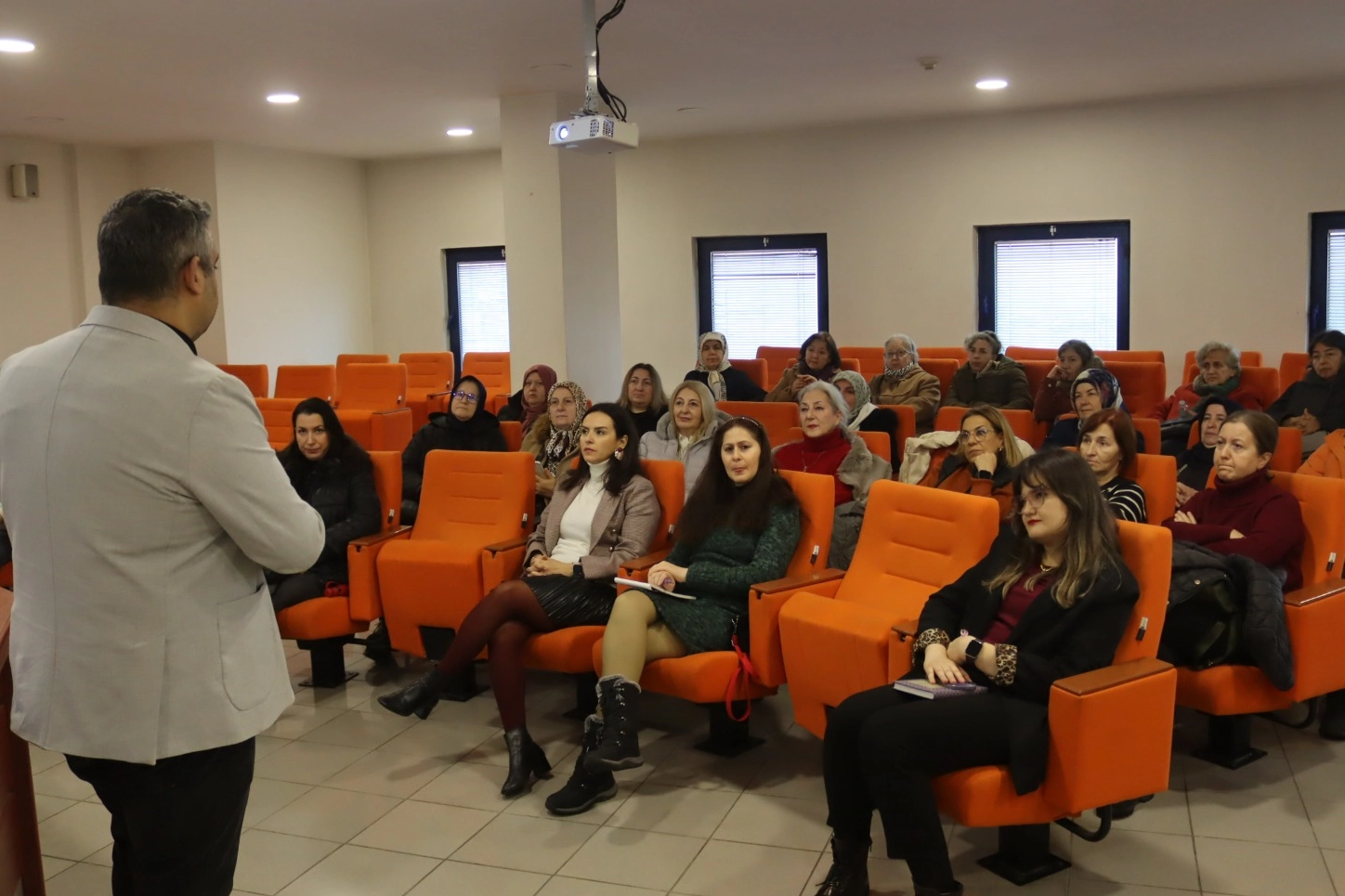 Kocaeli İzmit'te kadın üreticilere bir destek daha! 