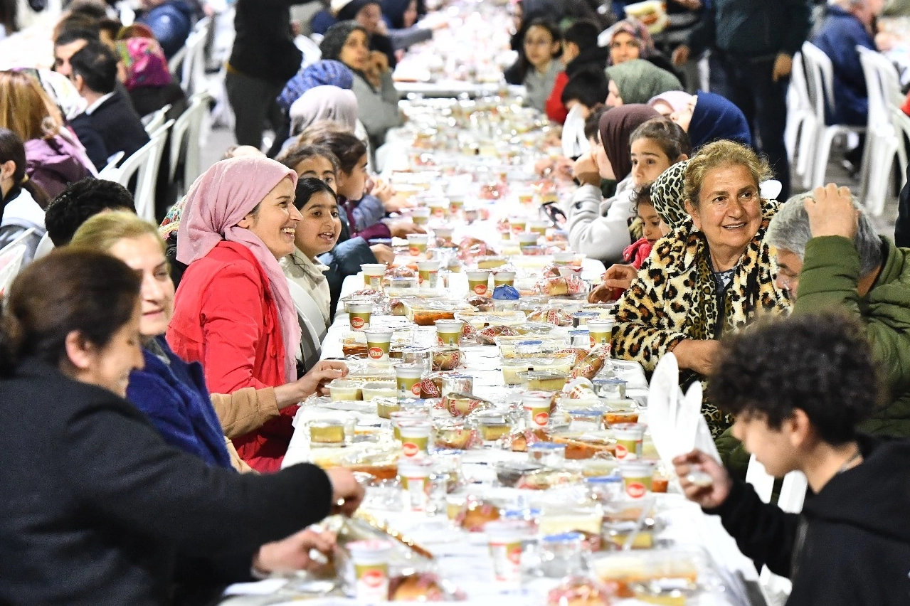 İzmir Büyükşehir Belediyesi, Ramazan bereketini büyütecek 