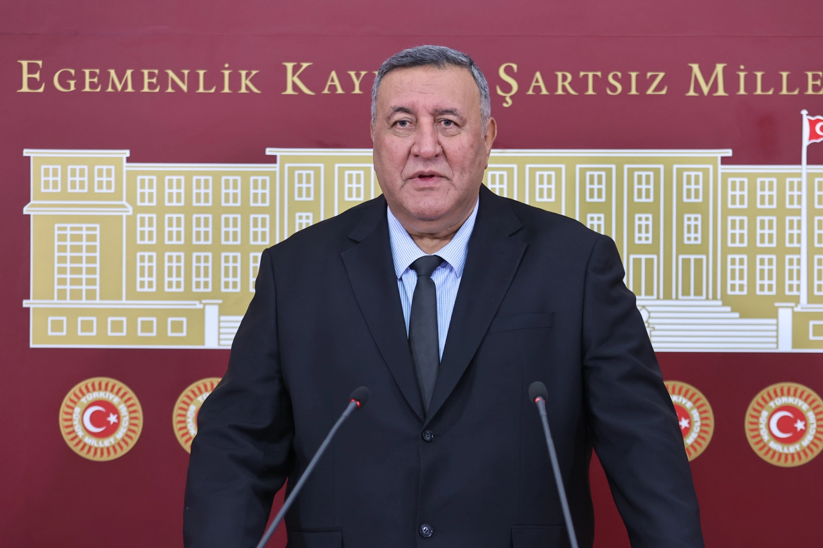 CHP'li Gürer küçük esnafın 'hiper' sorununu dile getirdi 