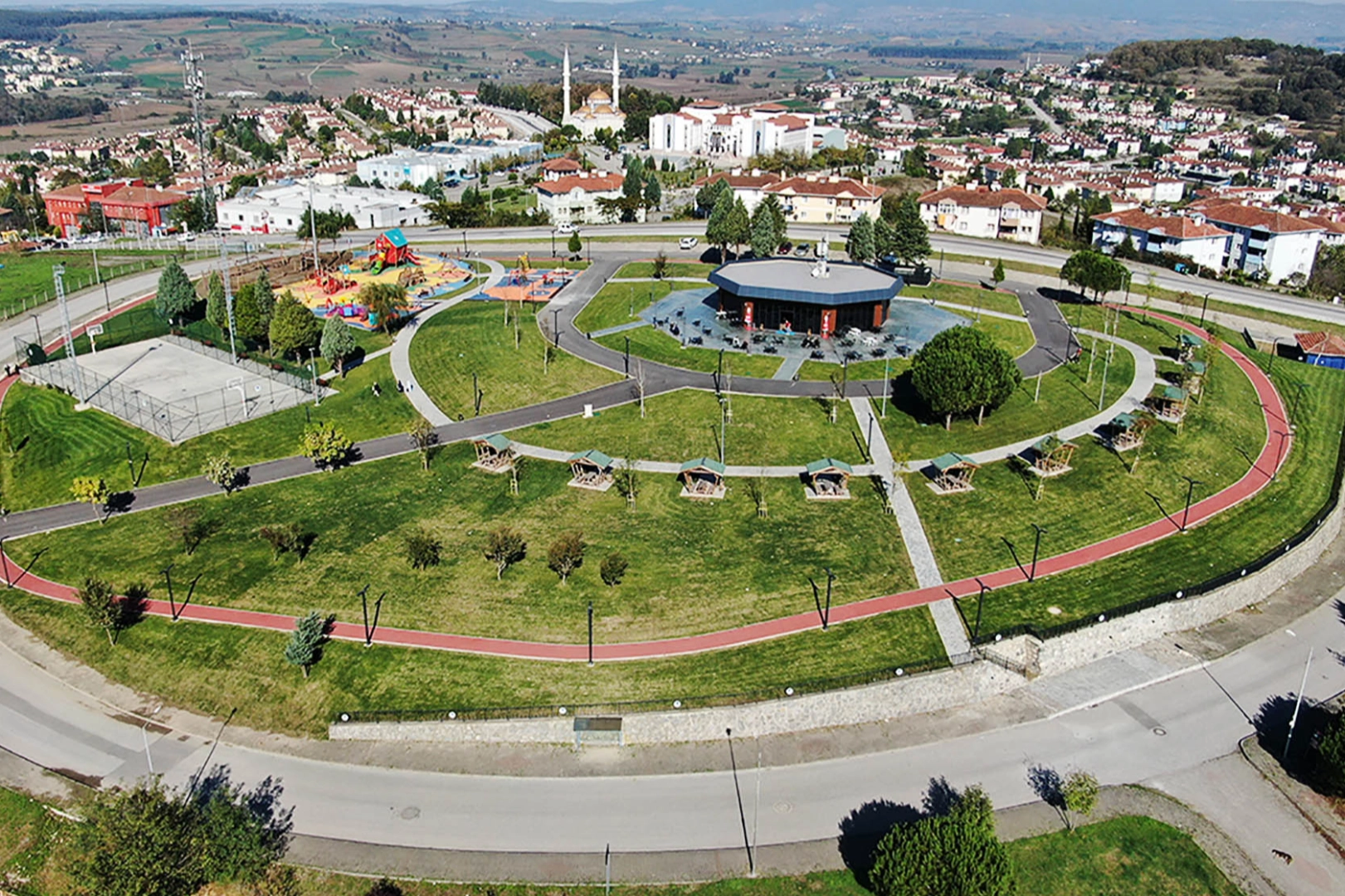 Sakarya Büyükşehir'in sosyal tesisleri Ramazan’ın vazgeçilmezi olacak 