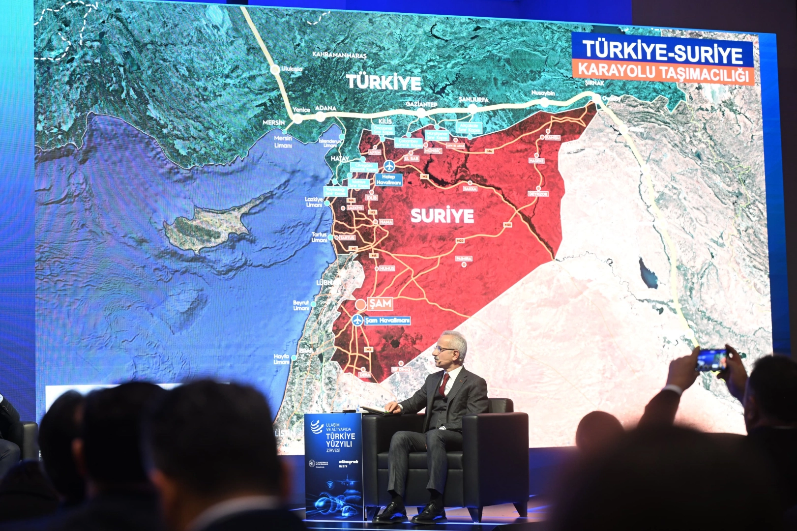 Kalkınma Yolu'na Suriye'de bağlanacak 