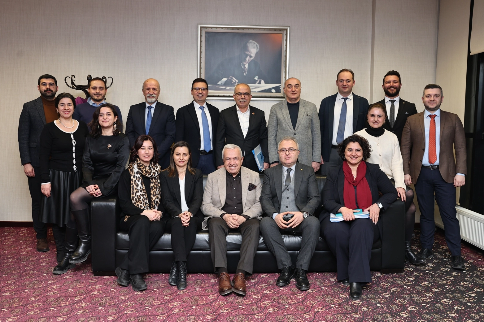 Bursa Nilüfer'den akademik odalara ziyaret 