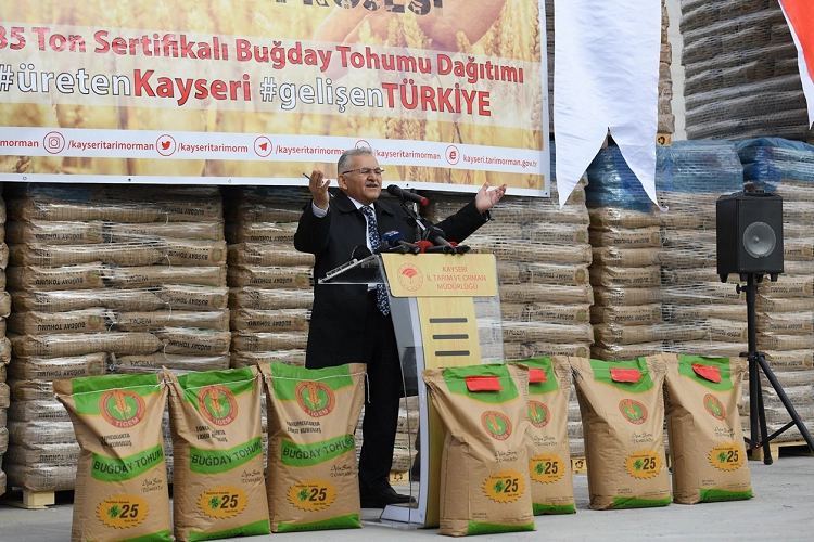 Kayseri Büyükşehir'le tarımda zirveye ilerliyor 
