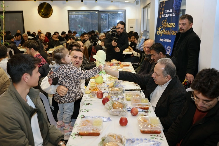 Kayseri Talas'ta gönüller İkram Sofrası'nda buluşuyor 