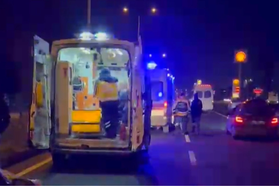 Düzce'de otomobil kontrolden çıktı: 2 yaralı 