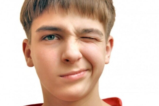Tourette Sendromu Nedir? Belirtileri nelerdir? 