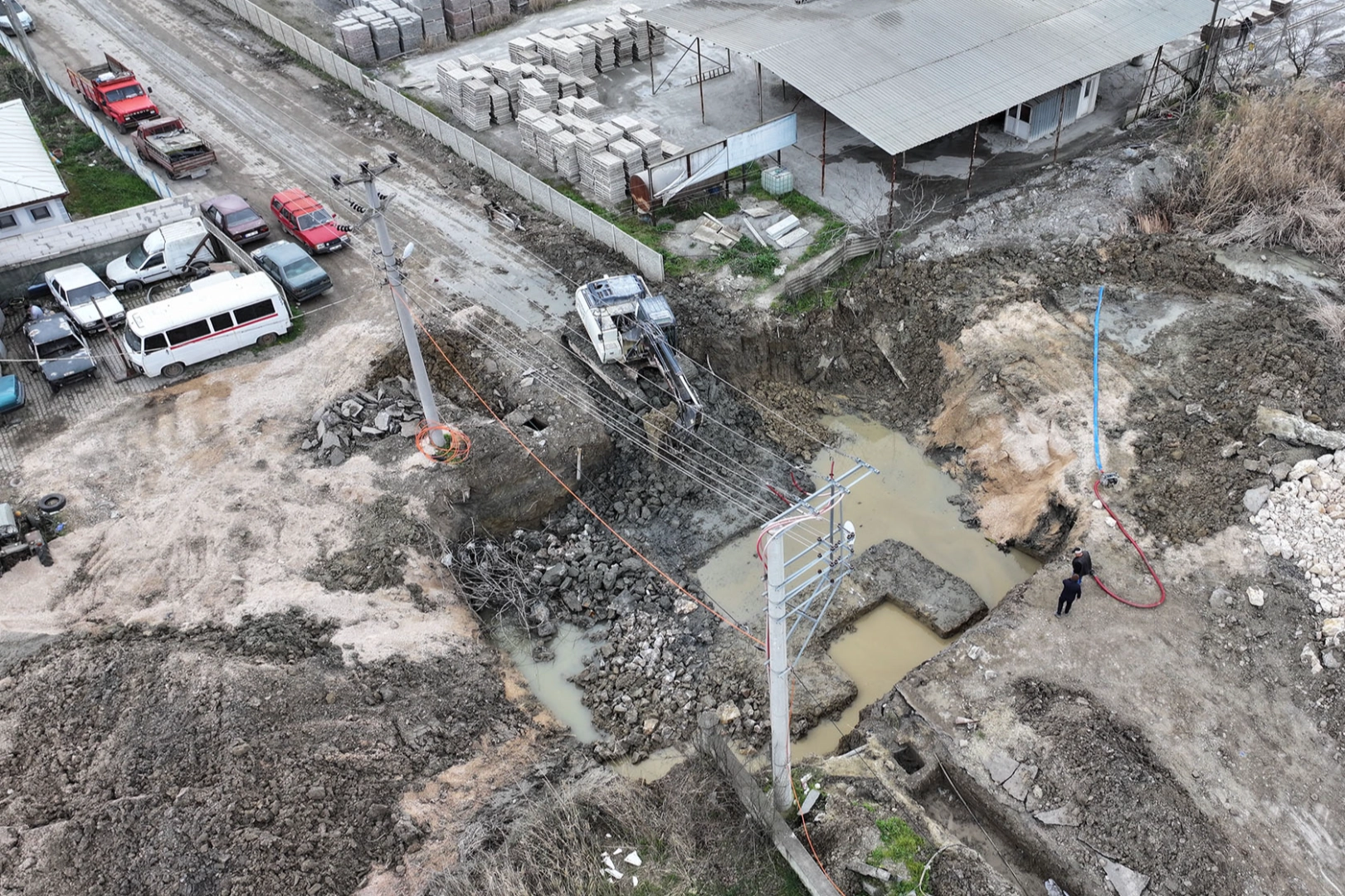 Geyve’deki o menfez Sakarya Büyükşehirle yenileniyor 