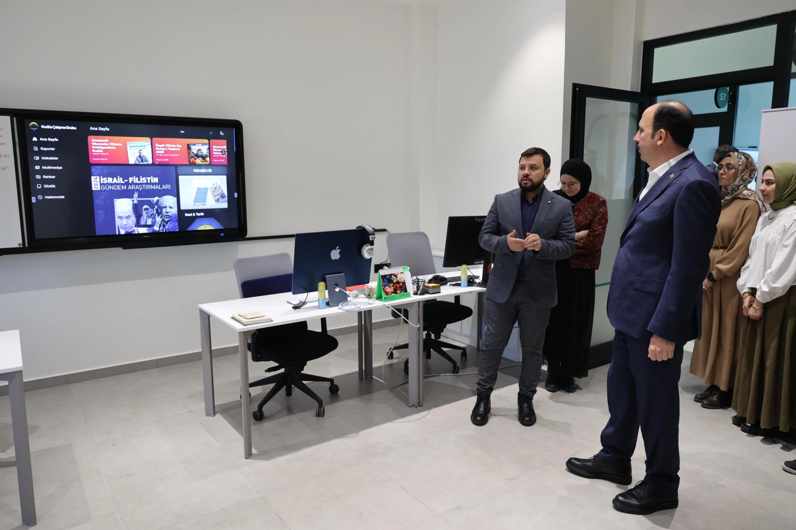 Konya'da Başkan Altay, üniversiteli gençleri dinledi 