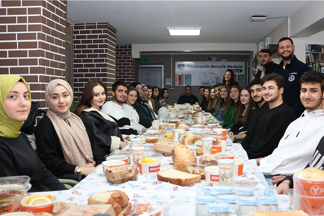Genç fikirler buluşması Gemlik’te gerçekleşti 