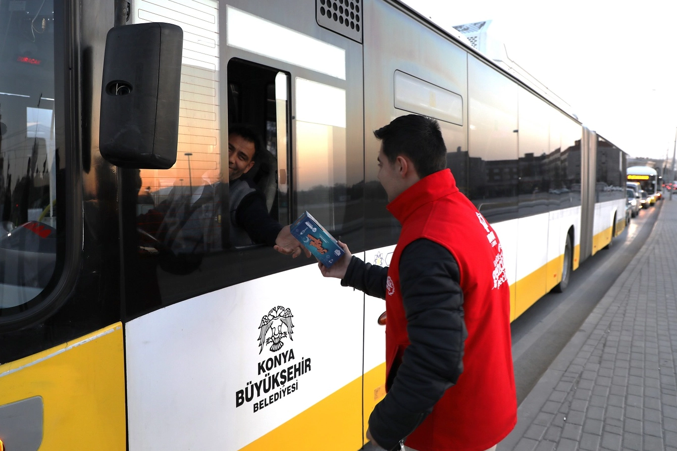 Konya'da “İftara 5 Kala” ikramı! 