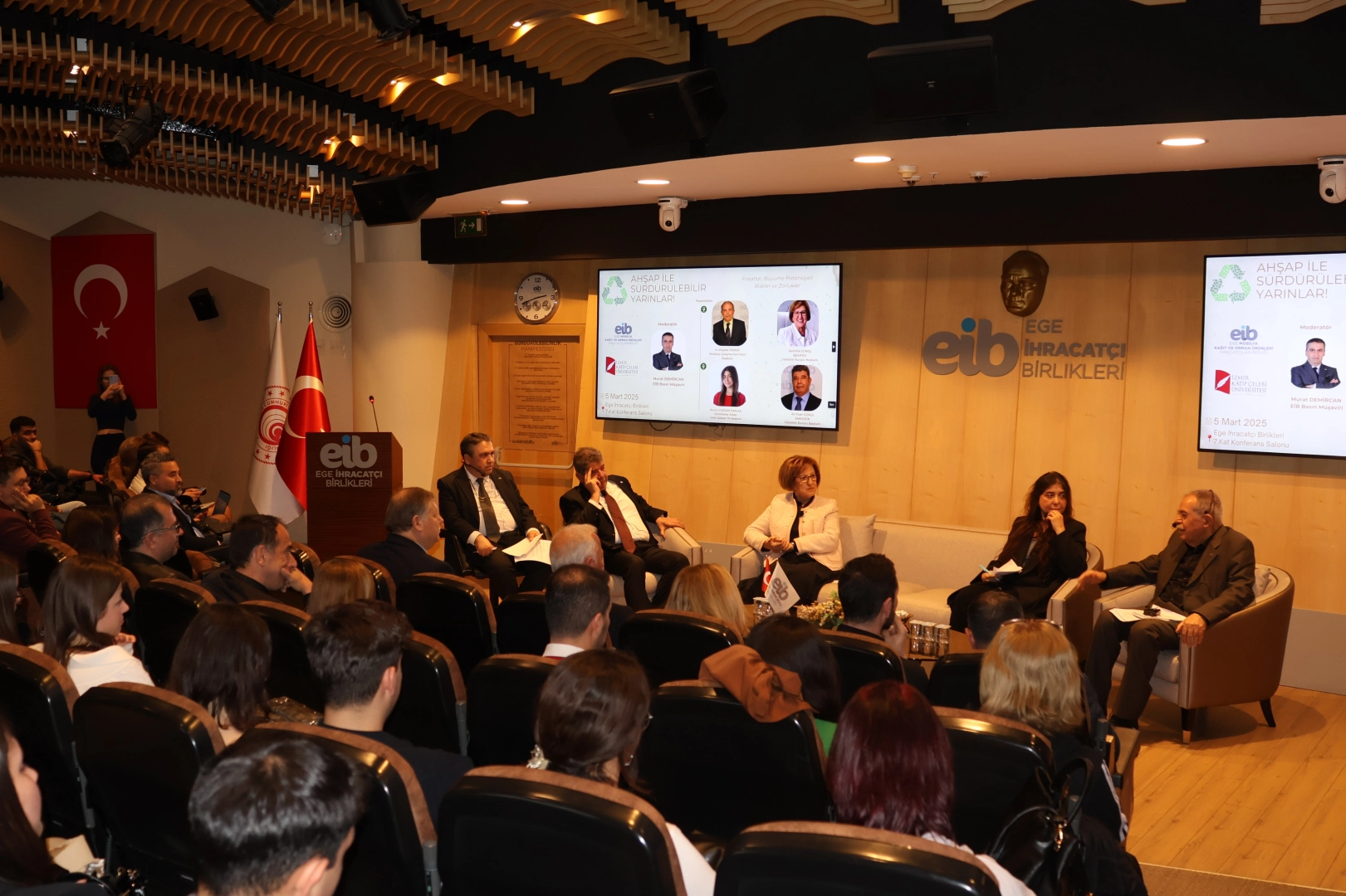 Mobilya sektöründen 'ahşapla sürdürülebilir gelecek' mesajı 