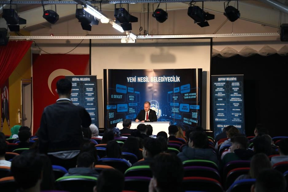 Bursa İnegöl’de gençlerin sözü geçiyor 