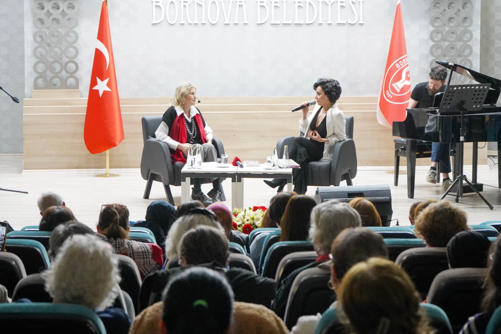 İzmir Bornova’da kadınlar mücadelede buluştu 