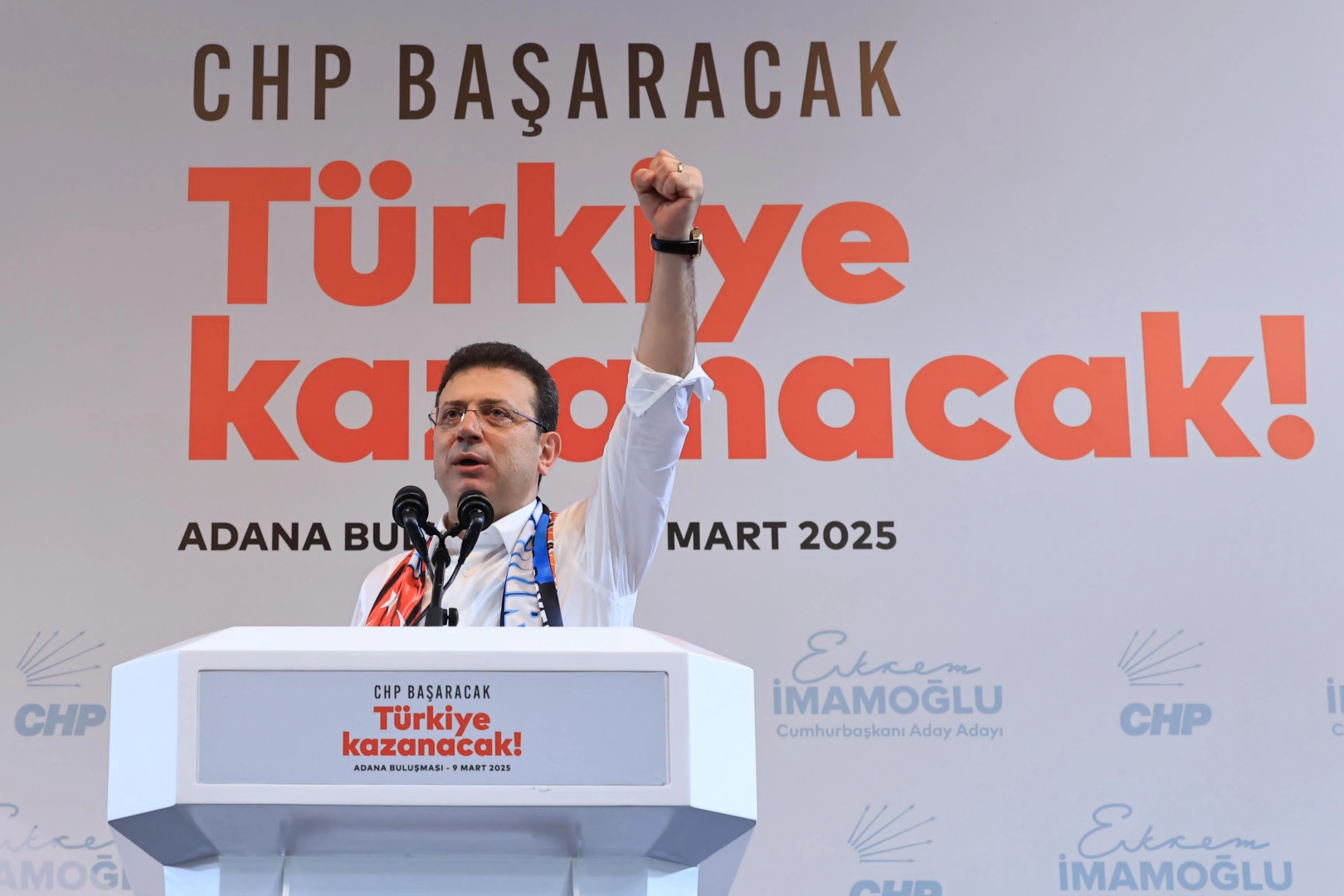 İmamoğlu büyük yolculukta Adana'da 