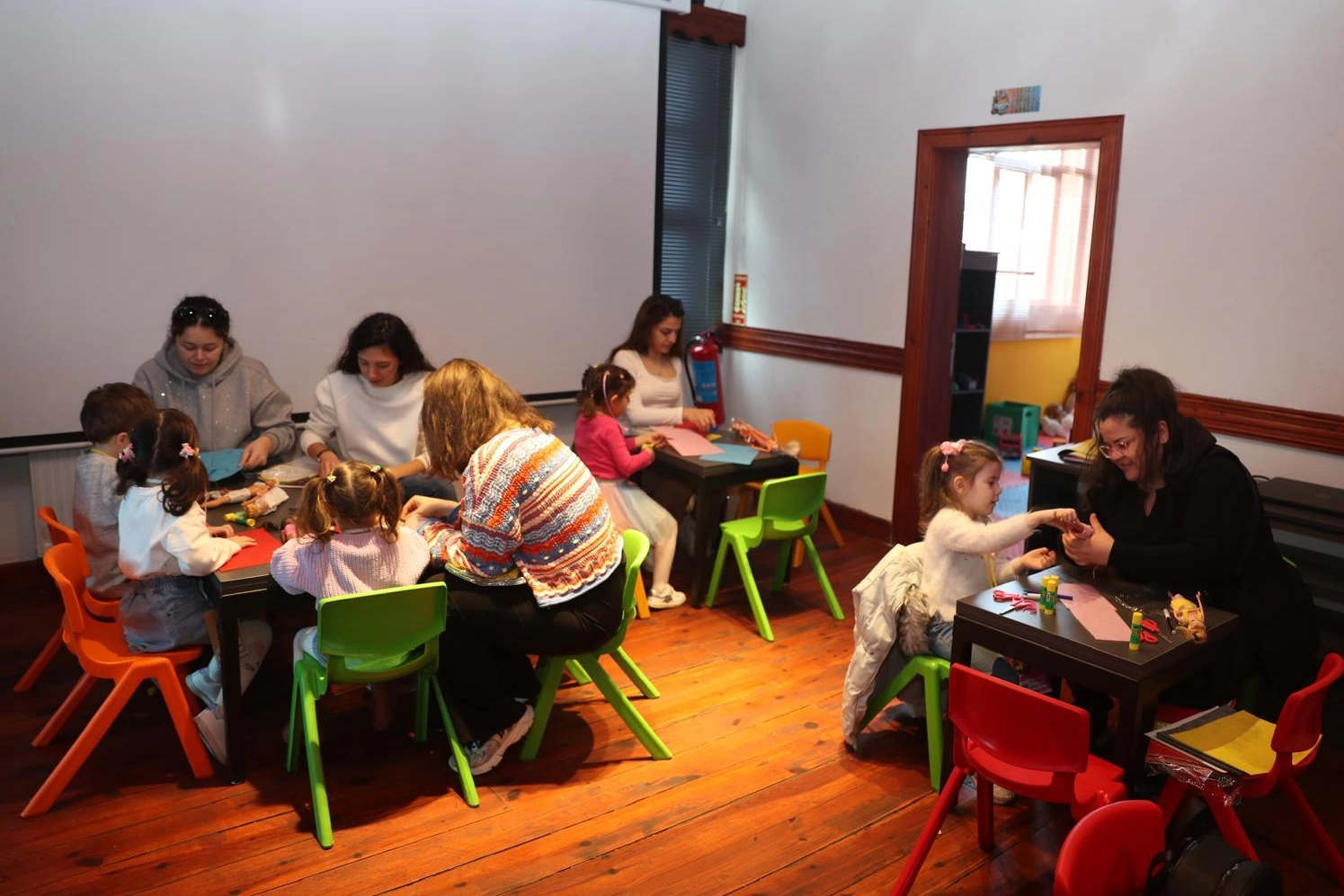 Anneler ve çocuklar İzmit'te Oyuncak Müzesi'nde buluştu 
