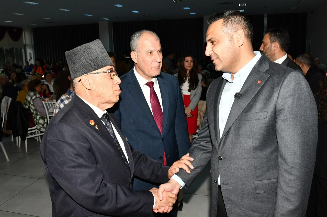 Başkan Yıldız, şehit ve gazi yakınlarıyla bir araya geldi 