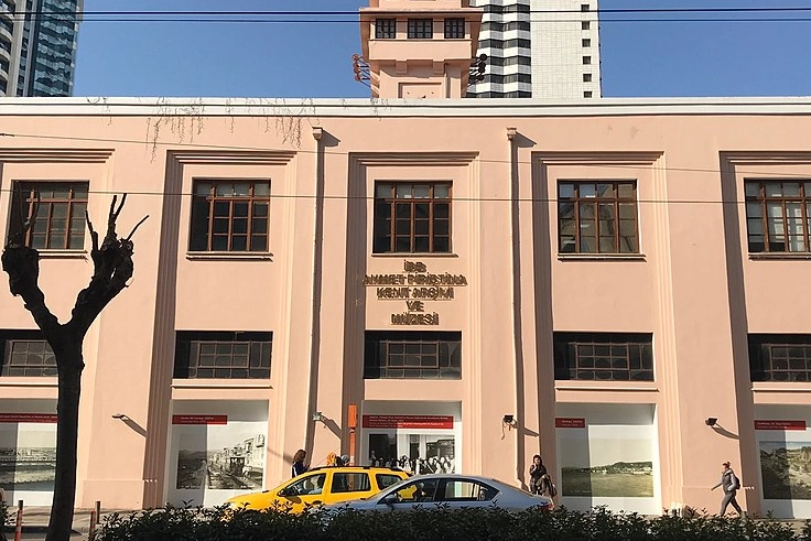 APİKAM’da emekçi kadınlar paneli 