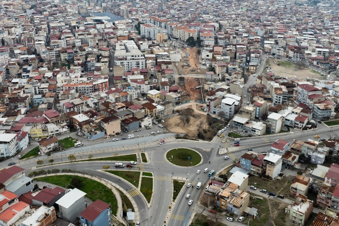 Dostluk Bulvarı çalışmaları kapsamında Bozyaka’da ulaşım düzenlemesi 