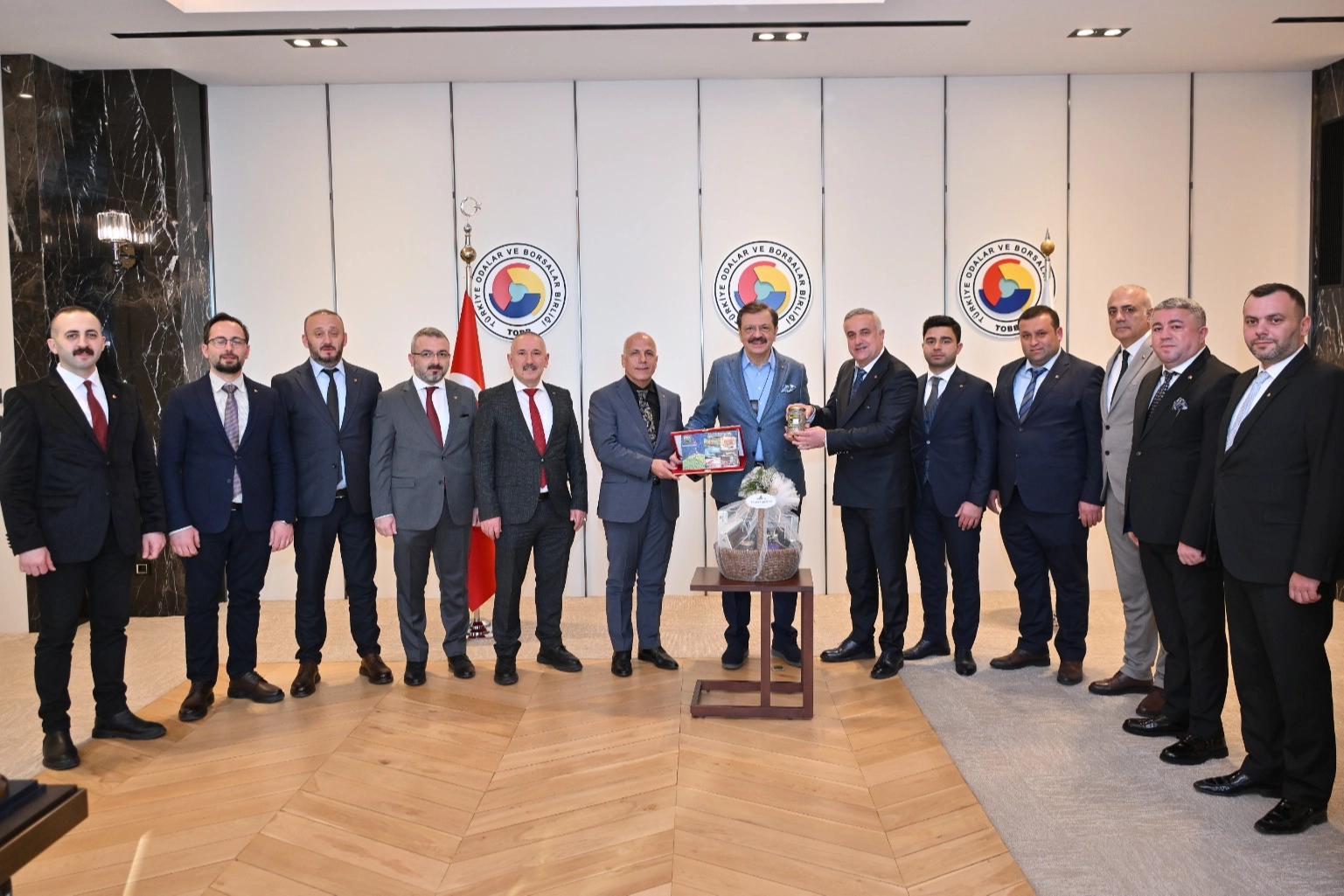 Artvin Ticaret Borsası’ndan, TOBB Genel Başkanı Hisarcıklıoğlu’na ziyaret 