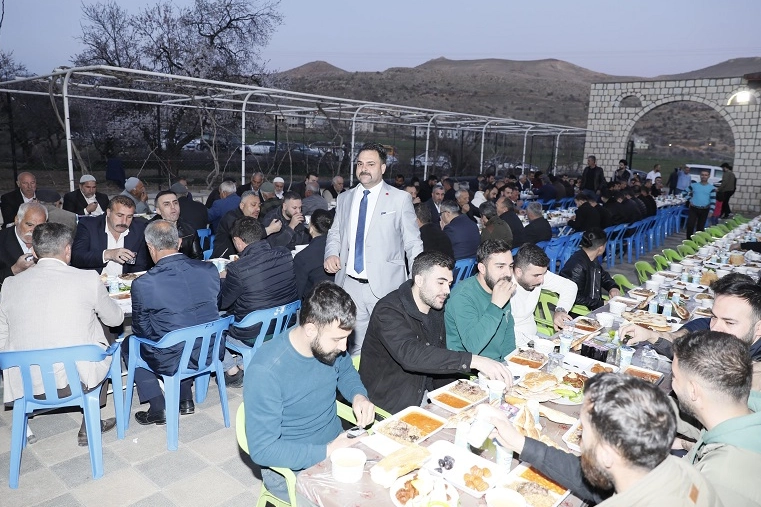 Mardin Yeşilli'de MHP'nin iftarına büyük ilgi 