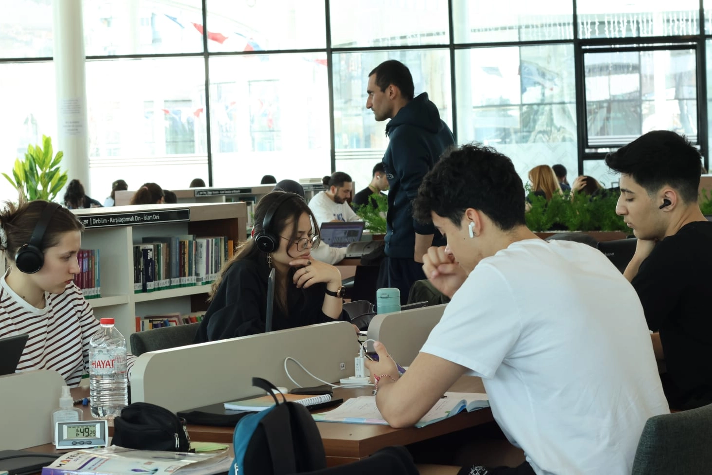 Kocaeli'de Millet Kütüphanesi’nin kapasitesi artırıldı 