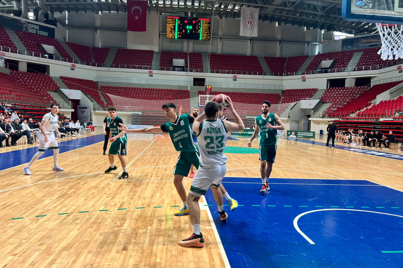 Potada şampiyonluk yolunda Karatay fırtınası 
