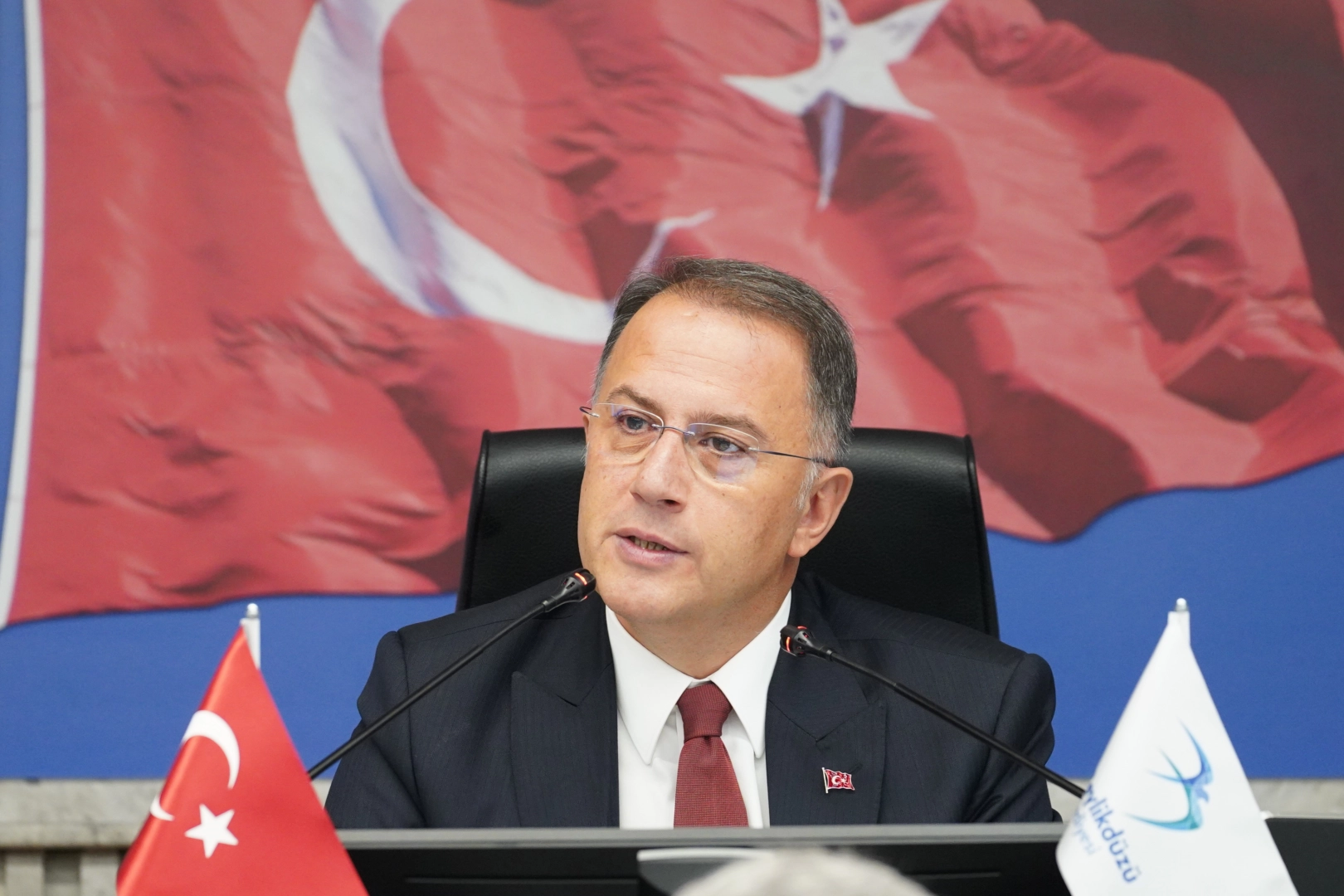 İstanbul Beylikdüzü Belediye Başkanı da gözaltına alındı 