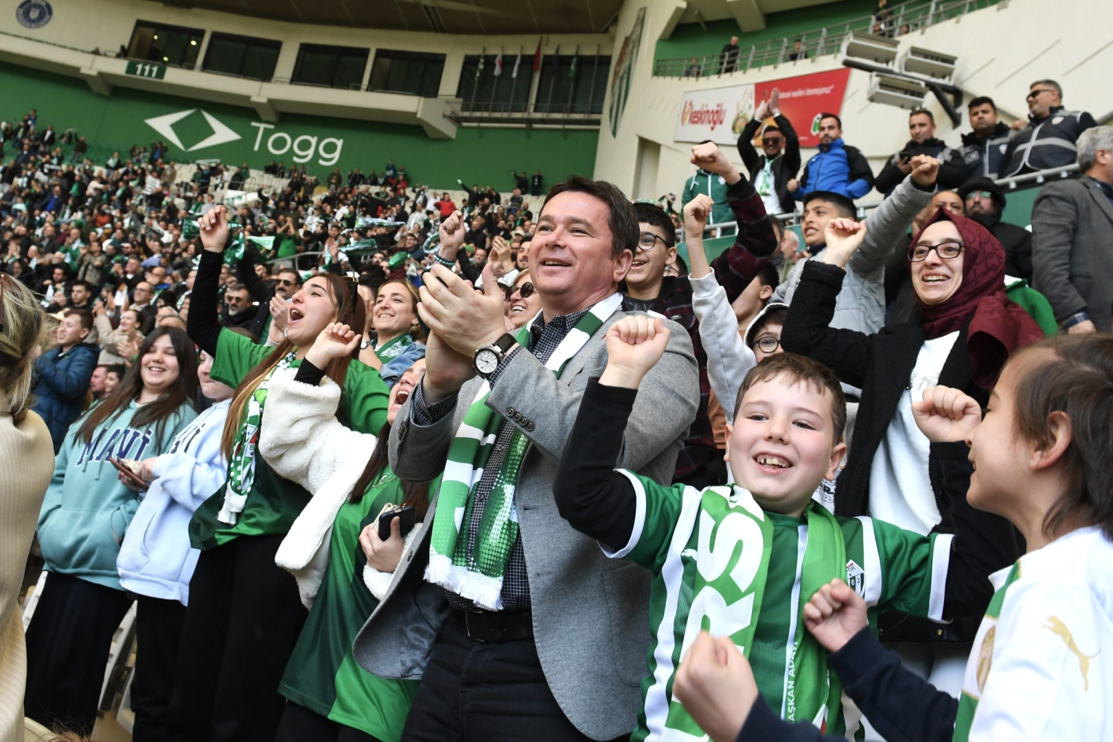 Osmangazili çocuklara Bursaspor sevgisi aşılanıyor 