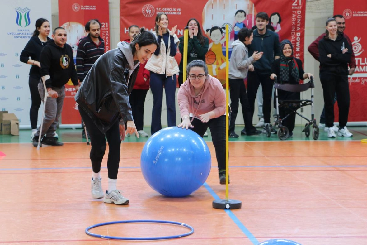 Sakarya'da özel çocuklara özel eğlence 