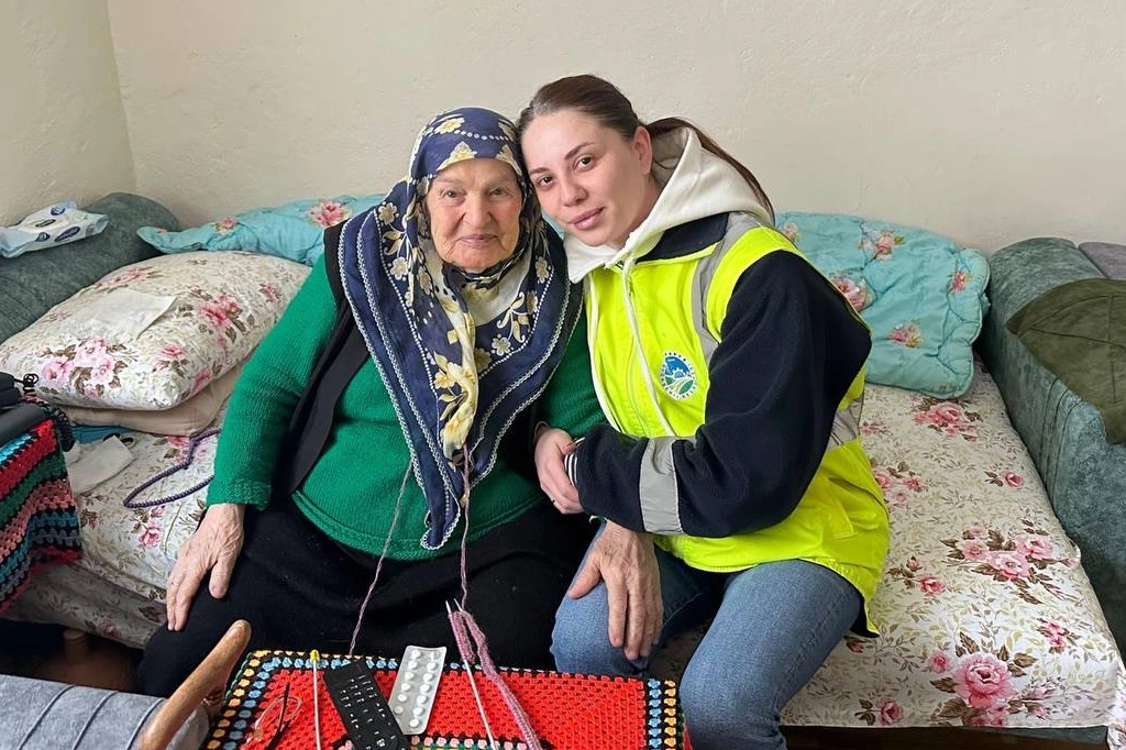 Sakarya YADEM yaşlılara hem moral hem şifa oluyor 