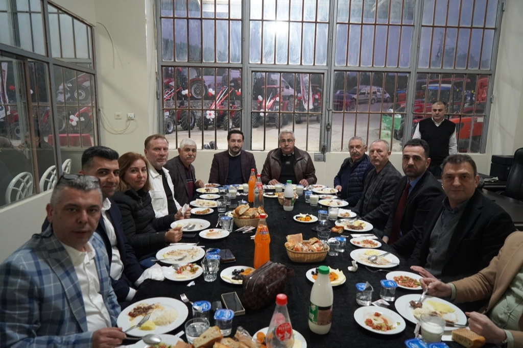 Öztrak Özmenler Traktör’den Bursa’da anlamlı iftar buluşması 