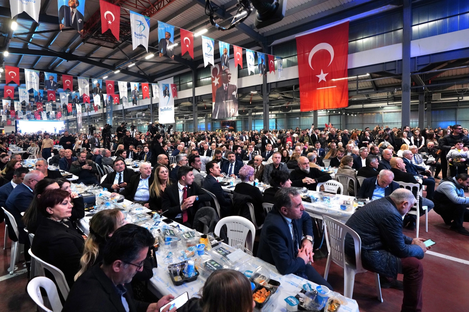 İstanbul Beylikdüzü'nde 10. geleneksel sofra 