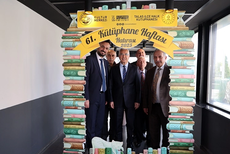 Kayseri Talas'ta 'Üreten Kütüphane' buluşması 