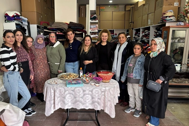 Umuda Damla Damla Derneği bayramda bir araya geldi 