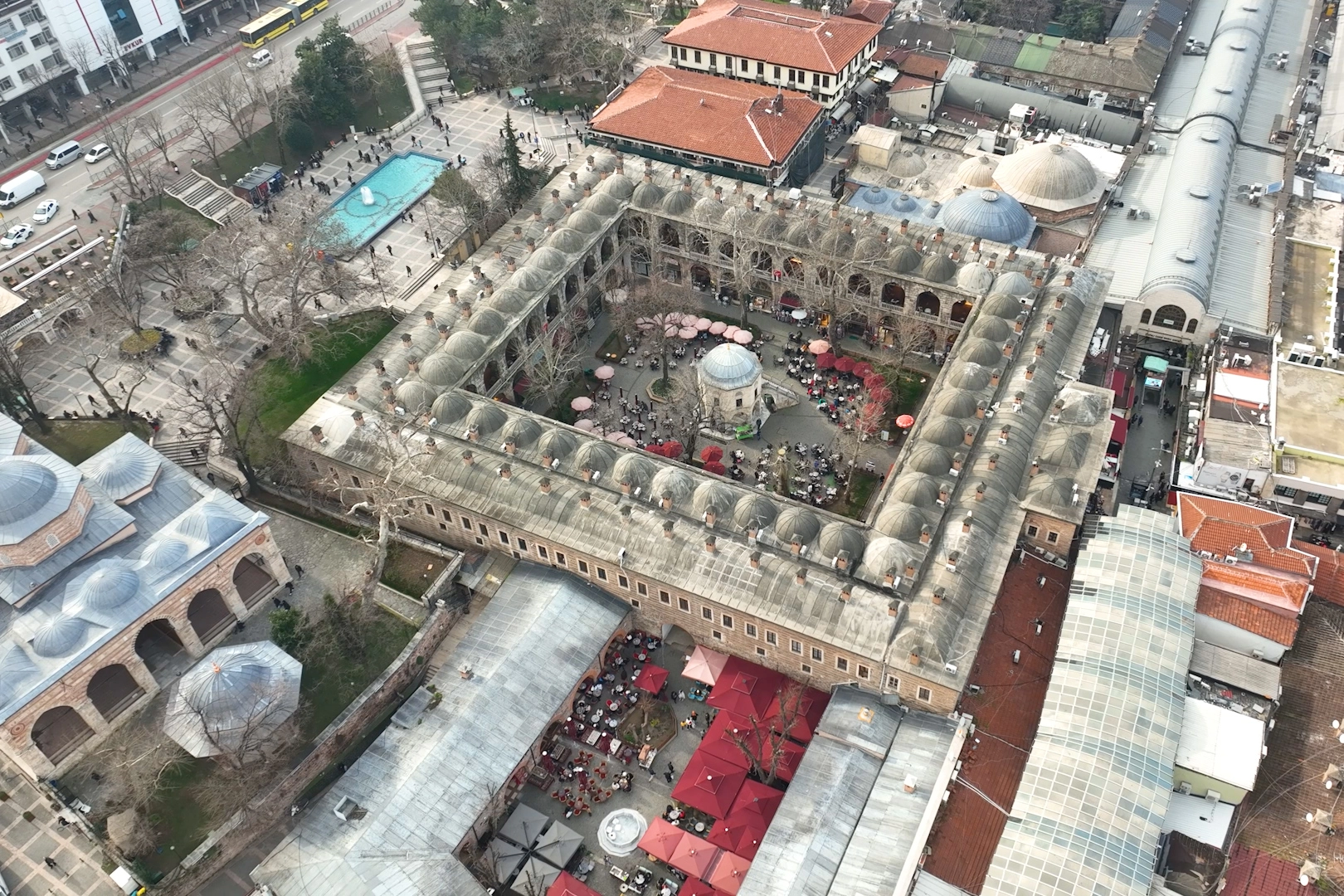 Bursa Tarihi Hanlar'da örnek dönüşüm 