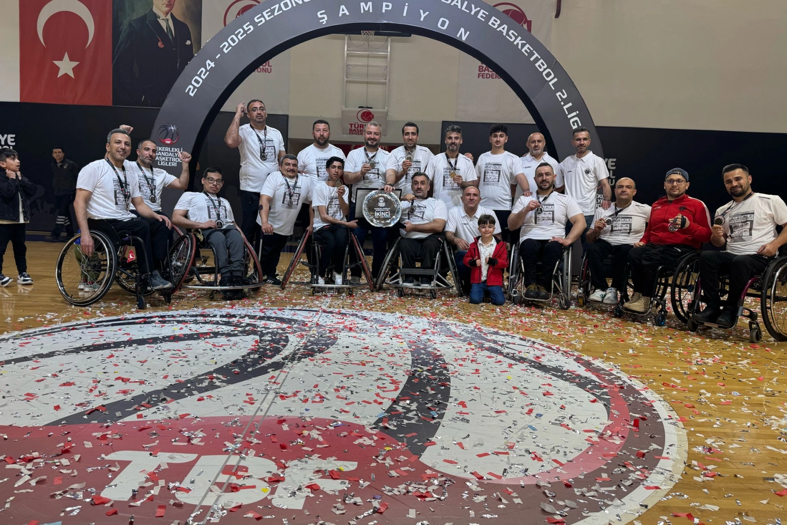 Malatya'da Tekerlekli Basketbol Takımı 1. lige yükseldi 