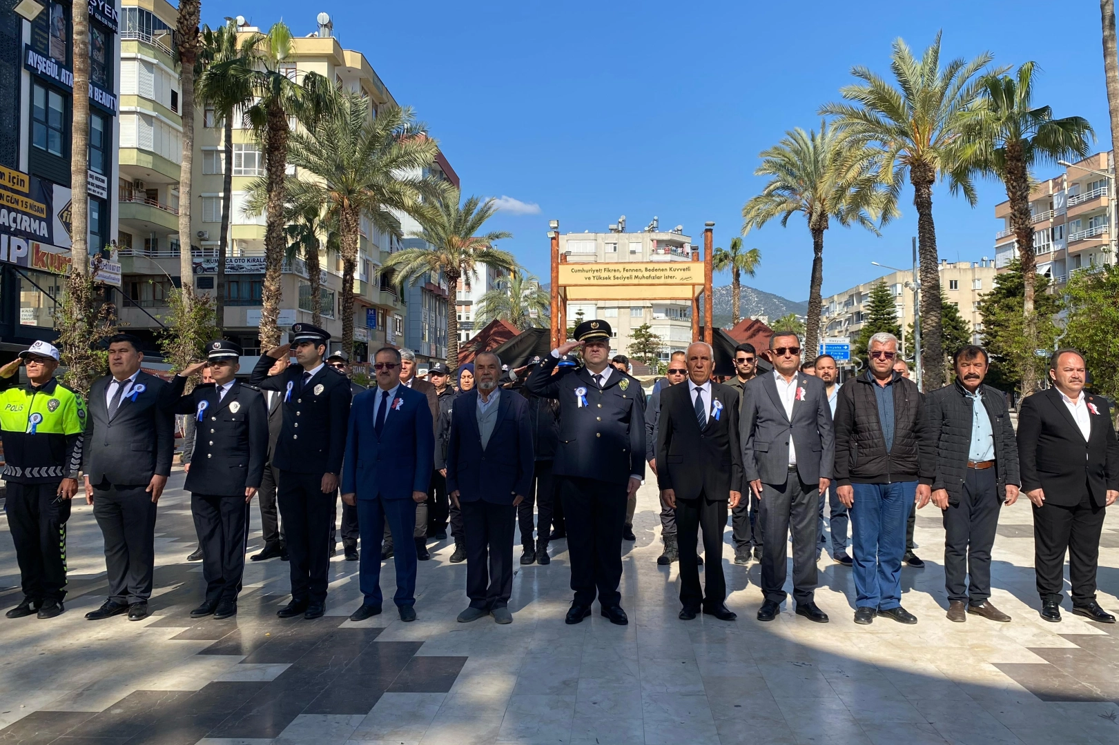 Antalya Kumluca’da 10 Nisan Polis Haftası kutlandı 