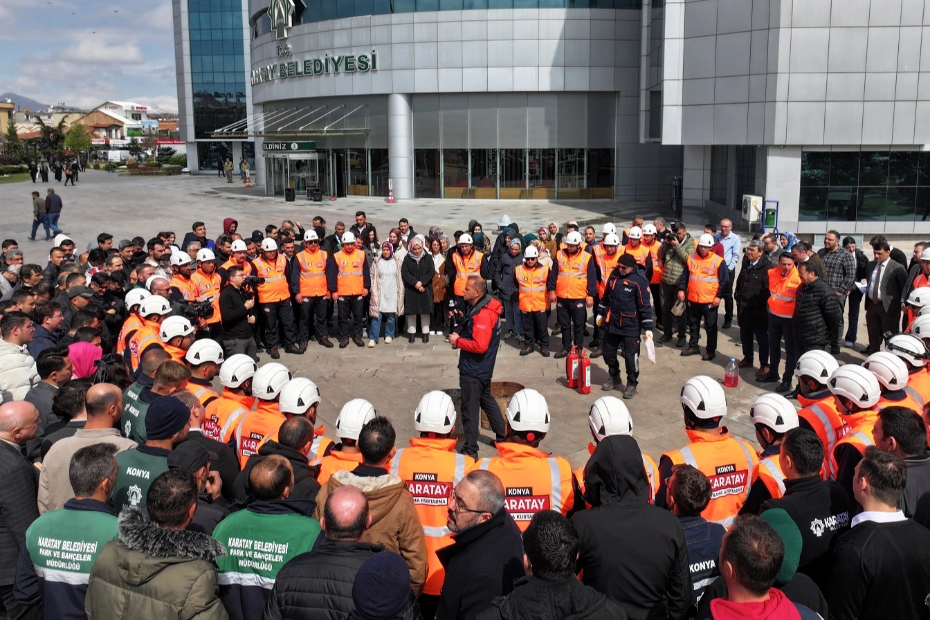 Konya Karatay Belediyesi'nde 'afet ve yangın' eğitimi 