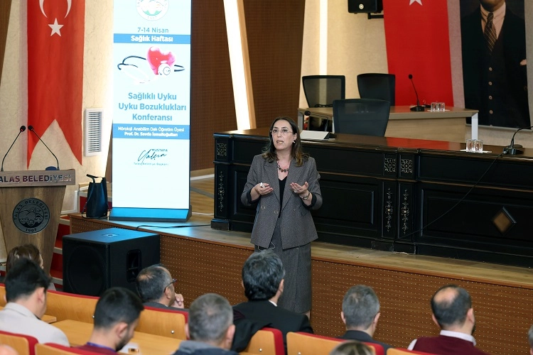 Kayseri Talas'ta uyku sağlığı konferansı 