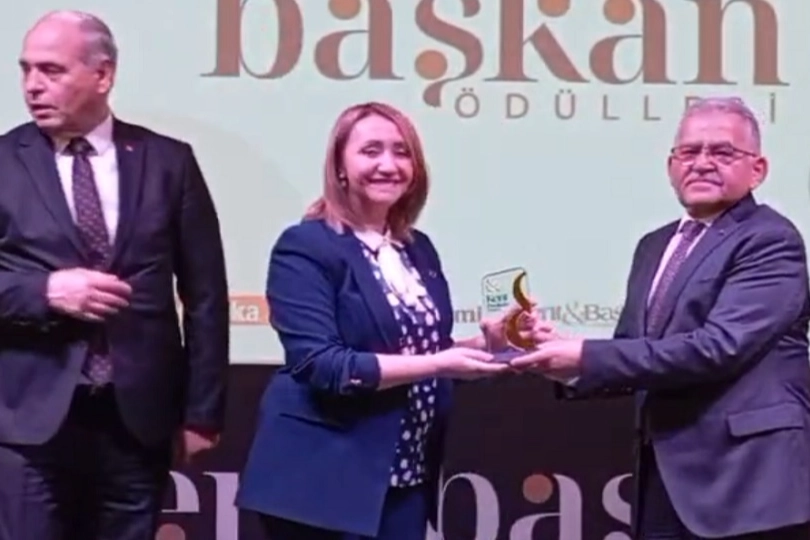 Bilecik Pazaryeri Belediyesi’nin başarısı ulusal ölçekte taçlandırıldı! 