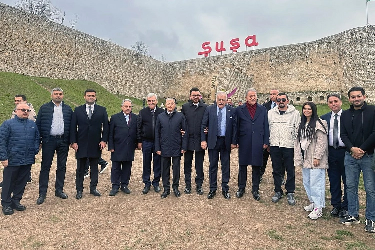 Kayseri heyetinden Şuşa çıkarması 