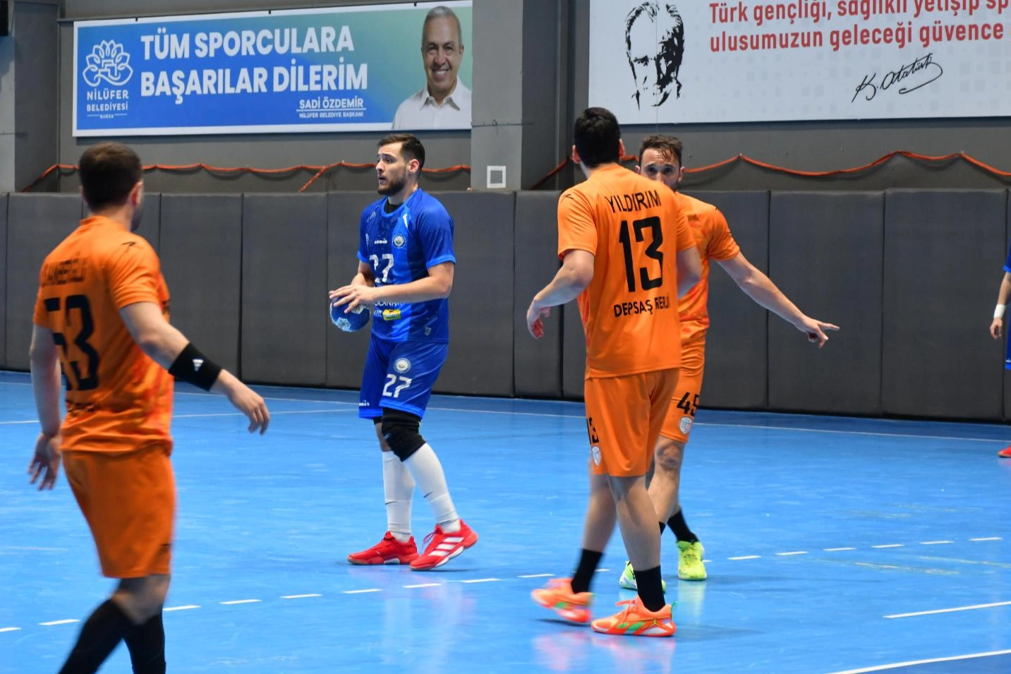Bursa Nilüfer Belediyespor final için avantaj yakaladı 
