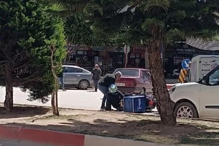 Antalya Kumluca’da kaza: Kurye yaralandı, sürücü kaçtı 