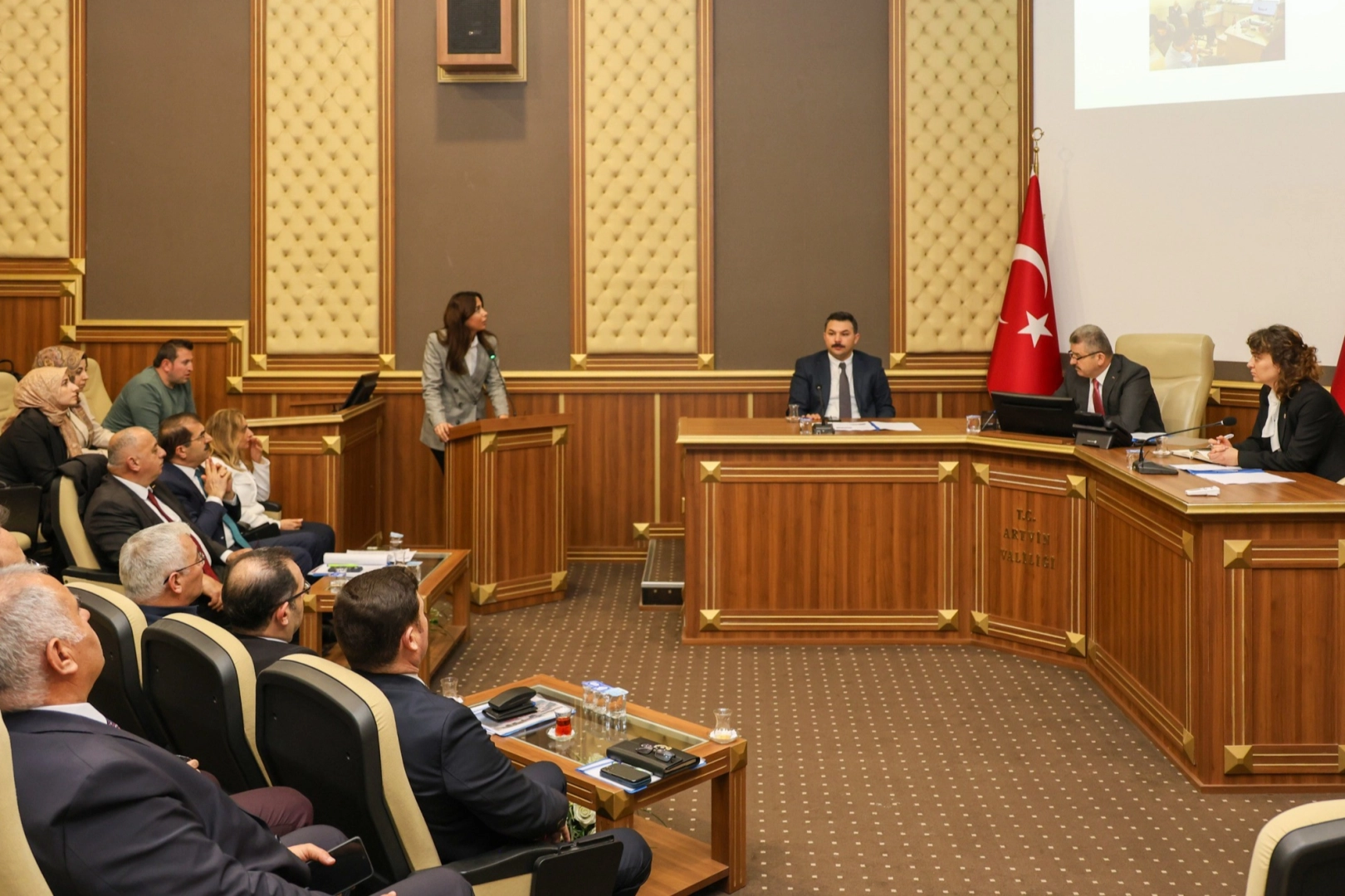Artvin Valiliği 'Bağımlılıkla Mücadele' için toplandı 