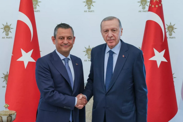 Özgür Özel, Cumhurbaşkanı Erdoğan’a 75 bin TL tazminat ödeyecek 