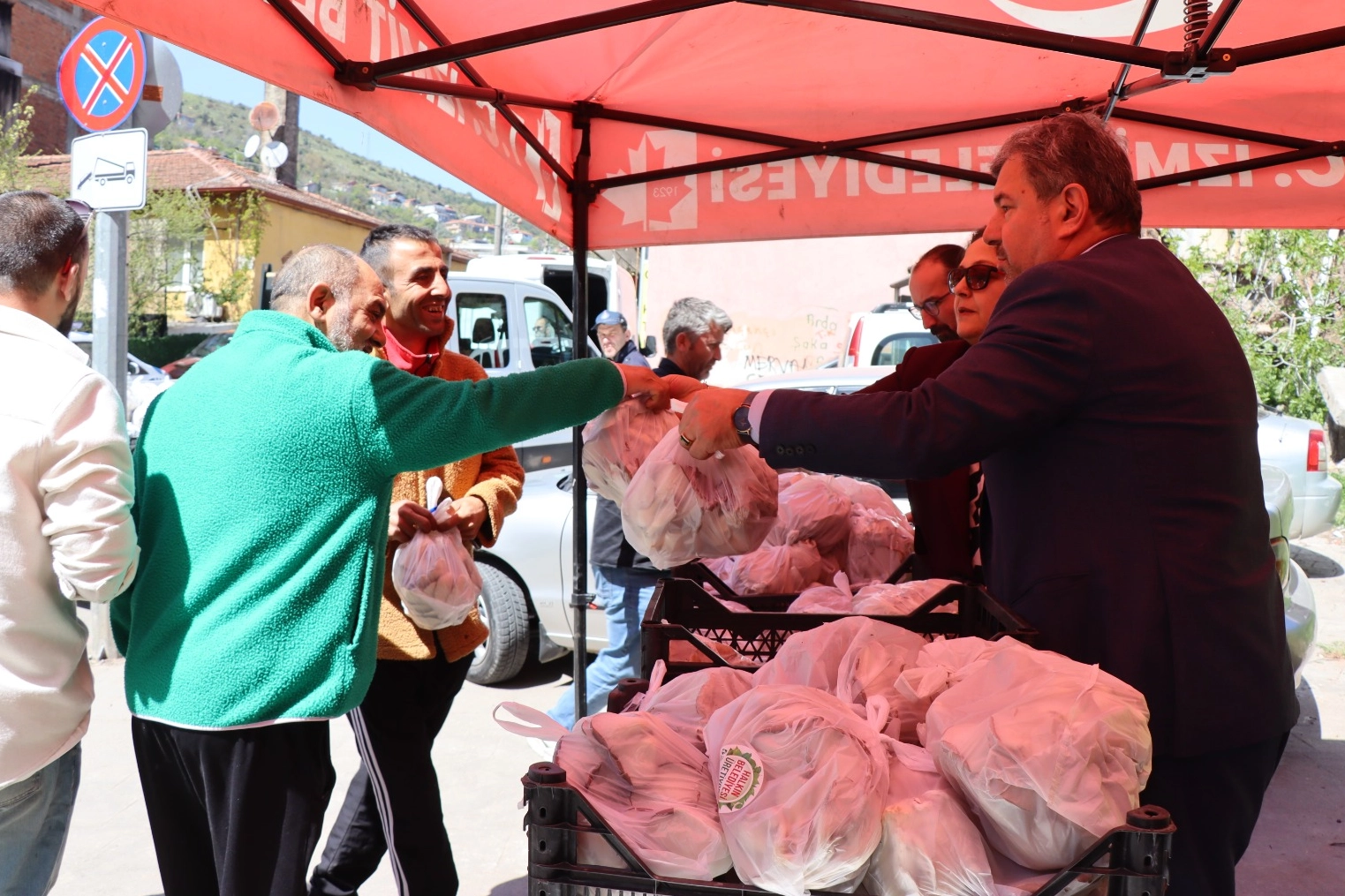 Kocaeli İzmit'in üretimi mantarlar halkla buluşuyor 