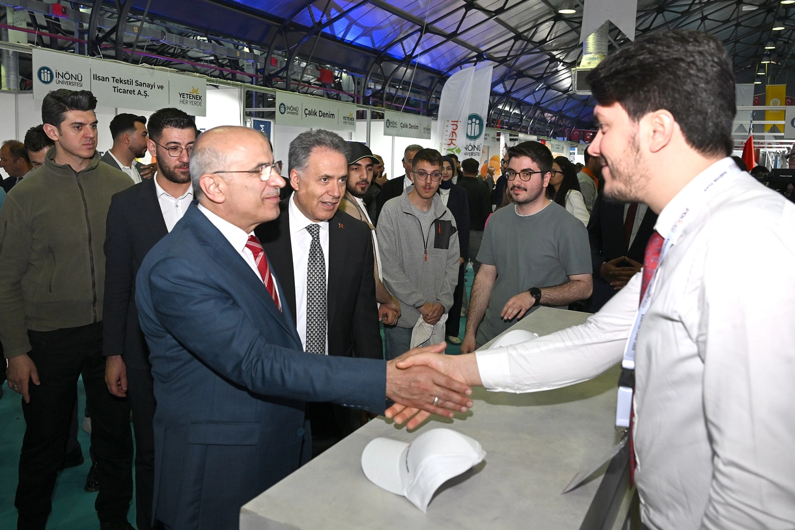 İpekyolu Kariyer Fuarı Malatya’da başladı 